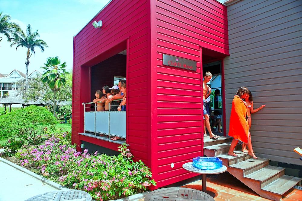 Mahogany Hotel Residence & Spa Le Gosier  Exteriör bild